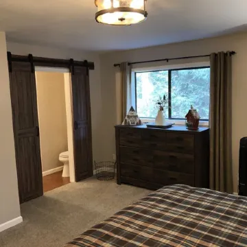 Hike, fish, swim & ski! Close to Grandfather Mountain, skiing & Linville Falls