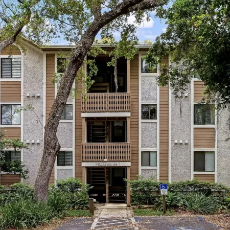 Short walk to the beach- 2BR, 2BA “Tranquility on Amelia"