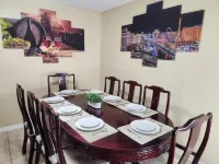 Family Largue House: Slide, Game Room & Jacuzzi
