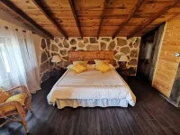 Self catering Los Castillos Agroturismo for 11 people Hotels in Mascaraque
