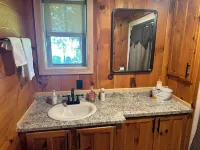 Island Escape on Long Lake with Beautiful Views on Long Lake. Hotel a Saint Agatha