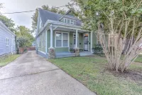 Entire Unit: Stunningly Spacious 1br Midtown Getaway w. Free designated parking