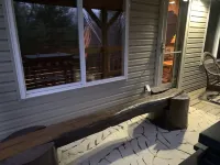 2Q Cabin near Leesville Lake ~Pets welcome~