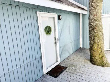 Cozy Edisto Condo-Close to the Beach!