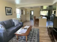 Blankenship Farmhouse Hotels in Orick