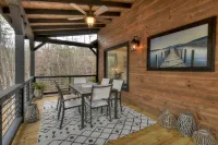 BUDDHA BLUE RIDGE DREAMCATCHER ~ 2Bd 2Bth Brand New Custom Cabin 2 miles to town