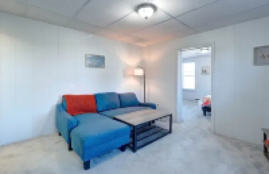 Parkview, Apt #5Parkview Historic Apartment