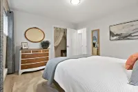 Look no further! Anchorage's Best Stay is Here. Next to Downtown & Free Parking!