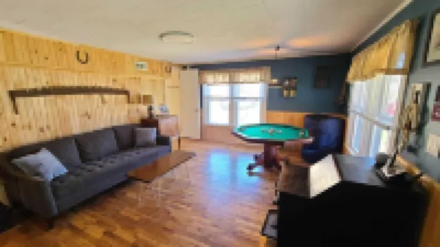 Wild Horse Lodge at Highland Hideaways near Grayson Highlands - Arcade/Theater