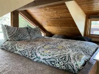 Waterfront Cabin in the center of Thompson Falls!!