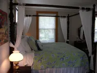 Savannah Whitemarsh Island Cottage on Private Riverfront Estate with Dock