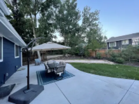 Willow Creek Oasis with Amazing Outdoor Kitchen