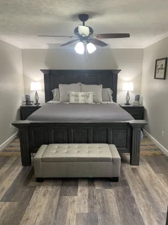 Newly Remodeled Home across the road from Weiss Lake