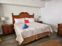 Islamorada Key Waterfront House w/ Private Boat Dock Hotel in zona Plantation Key