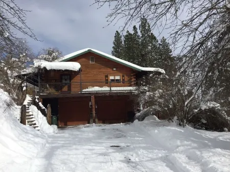 Hummingbird Hill Resort: Hot Tub, Atv/Utv Access, Trails, Pets & Kids Love It!