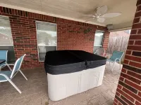 Spacious Home. Pool. Hot Tub. Grill. Pool Table. 4 Bed. 2 Bath.