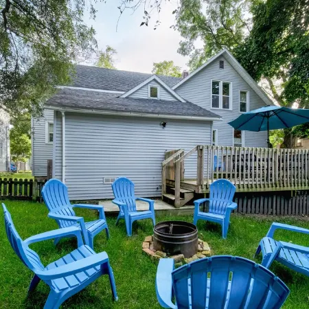 Discover stunning Northern Michigan from the comfort of the Port City Cottage