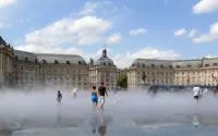 Great warm T2 68 M2, atypical, in the historic center