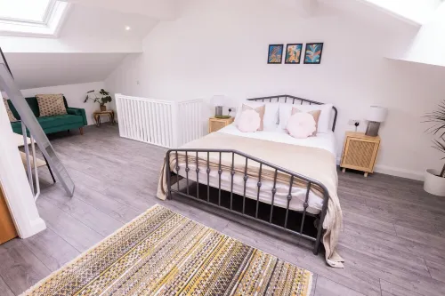 Cosy & Modern Home by Hebden Canal, Sleeps 6