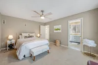 Newly Renovated mountain top Ski House - Short Walk to Slopes Hotels in Jefferson Township