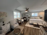 Charming Carriage House in the Heart of Old Town Bluffton!