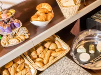 Best Western Plus Celebrity Suites 도나우 타워 주변 호텔