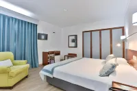 Hotel Arangues Hotels in Setubal
