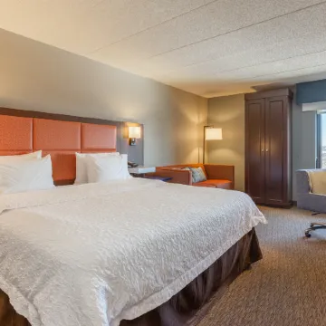 Hampton Inn Madison-East Towne Mall Area