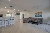 Beautiful Stock Island Rental ~10 Min from Downtown Key West