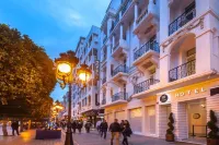 Hotel Carlton Các khách sạn gần SIMAC TUNISIE