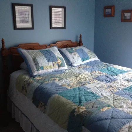 "Longview": FLX Lakefront Cottage w/Beachfront, Dock & Complimentary FLX Wine!