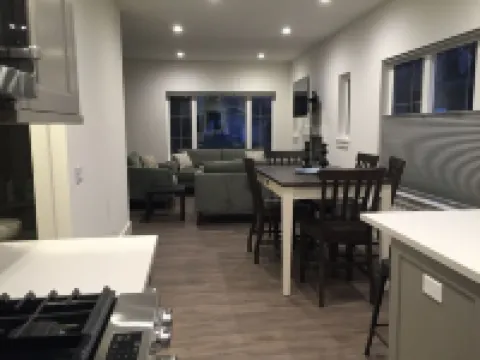 Newly Constructed 4 Bedroom 3 Bath Downtown Hailey Home Hotels in Hailey
