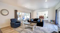 Home near montgomery village w/ heated pool