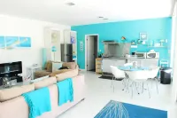 San Diego Coastal Guest House, Features Private Pool.