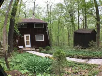 The Reed – A Cozy Cabin in the Woods