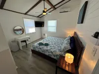 Private Heated Pool and Hot Tub, across the street from the ocean!