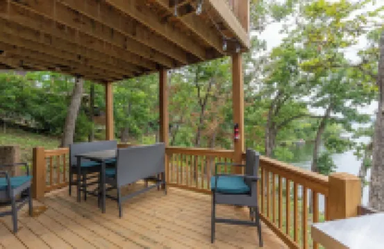 Treetop Village #15, Outdoor Pool Steps Away, Sleeps 8, Pet-Friendly, 13 MM