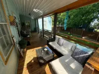 Relaxing Three Bedroom Getaway  in Boonville