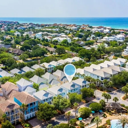 Poolside Haven! Spring break deals, book now!  6 bedroom/3.5 bath/Sleeps16
