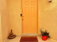 Charming and Cozy 3-bedroom house with WiFi, in superb Rio Rancho Hotels in Rio Rancho