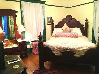 Luxury Lodging in the Heart of Historic Downtown Gonzales Hotels near Main St. Marketplace