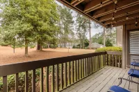 5 minute walk to Pinehurst Resort - Perfect 2BR Condo for buddies golf trip