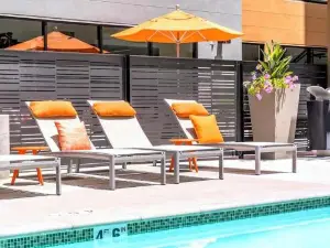 StaysPro - Venice Beach luxury Apartments minutes to The Marina And Santa Monica limited time free parking