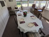 Comfy Country home. Pet friendly, 5 bedrooms, AC, WIFI, just outside Farmington Hotels in St. Francois Township