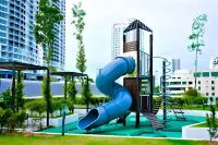 Seaview Landmark Studio Homestay at Gurney