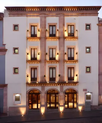 Hotel Misión Argento Zacatecas فنادق في 