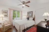 Treetop Montreat/Blk Mtn 5BR /4BA cabin w/Creek just 20 minutes to Asheville!