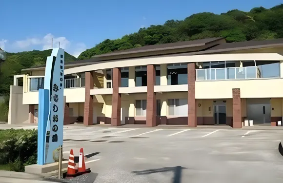 紀伊由良Biz酒店