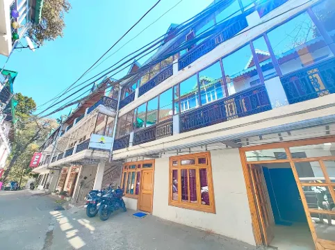 Goroomgo Cottage Orchid Nainital - A Luxurious Collections with Parking and WiFi Ficility