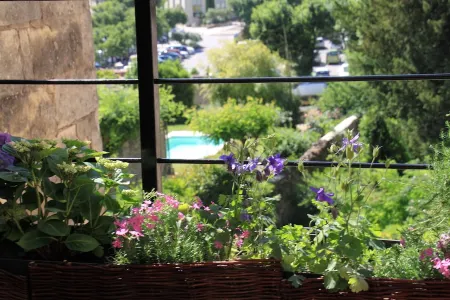 Apartment located in the heart of the historic city - 50 m from Place aux Herbes